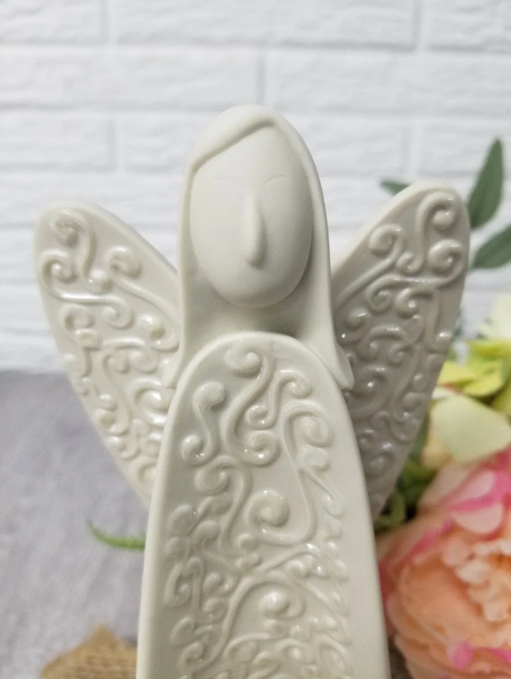 Partylite Serenity Angel Tealight Candle Holder